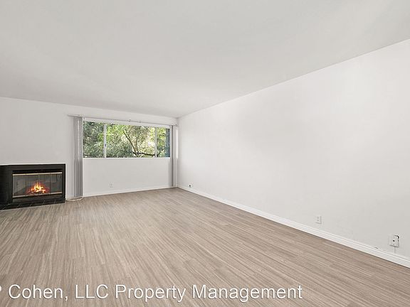 2nd image of 3030 Waverly Dr #11435663