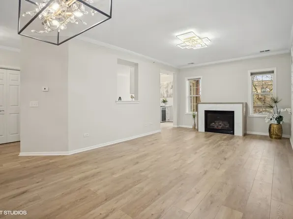 120 N Clifton Ave APT 6B, Park Ridge, IL 60068