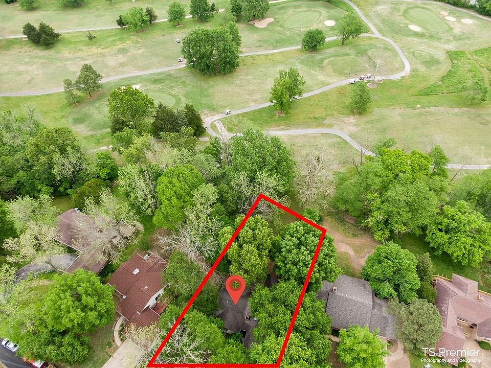1st image of 2 Nottingham Cir