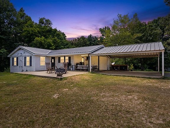 4th image of 11932 Wisteria Rd