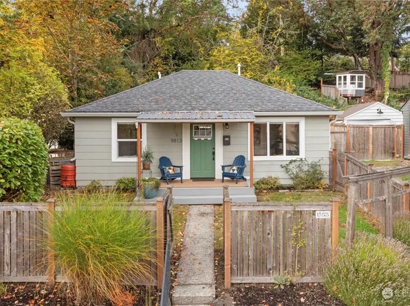 9813 31st Avenue SW, Seattle, WA 98126