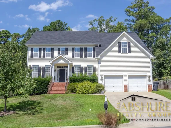 1410 Fairfax Woods Dr #1, Apex, NC 27502