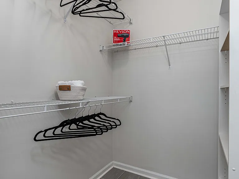 1850 Atlantic Dr #633 — Photo 24