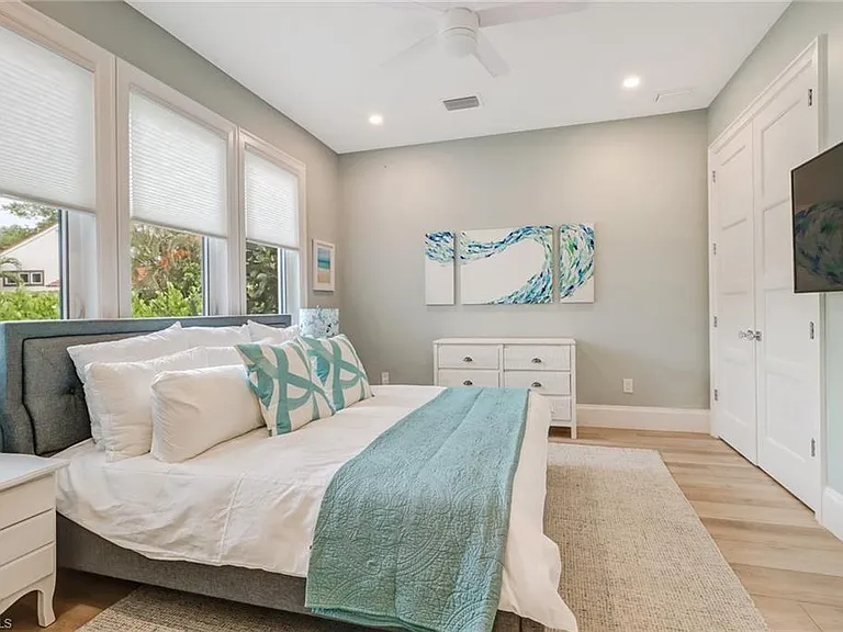 5130 Alpha Ct — Photo 32