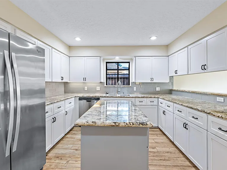 10735 Kitty Brook Dr — Photo 14