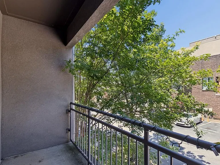 238 Walker St SW #37 — Photo 12