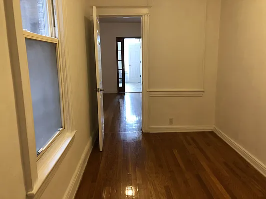 Rented by Rentiko Inc | media 65