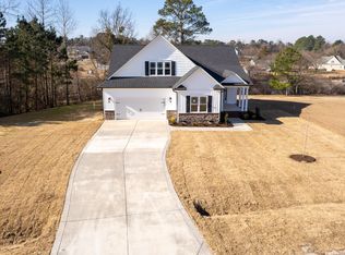 443 Cedar View Ln, Clinton, NC 28328