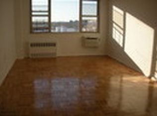 455 Ocean Pkwy APT 15D, Brooklyn, NY 11218