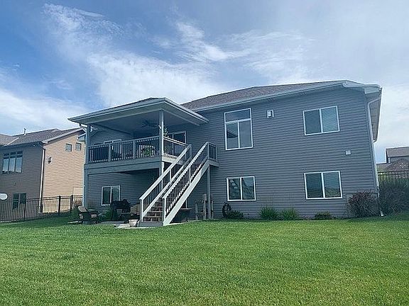 4th image of 9911 Moonlight Dr