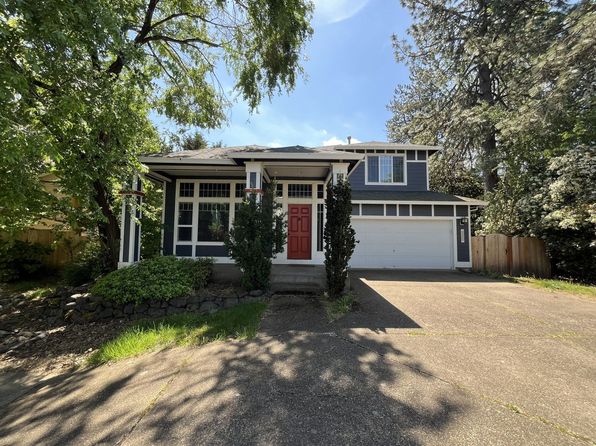 16210 SW Cameron Ct