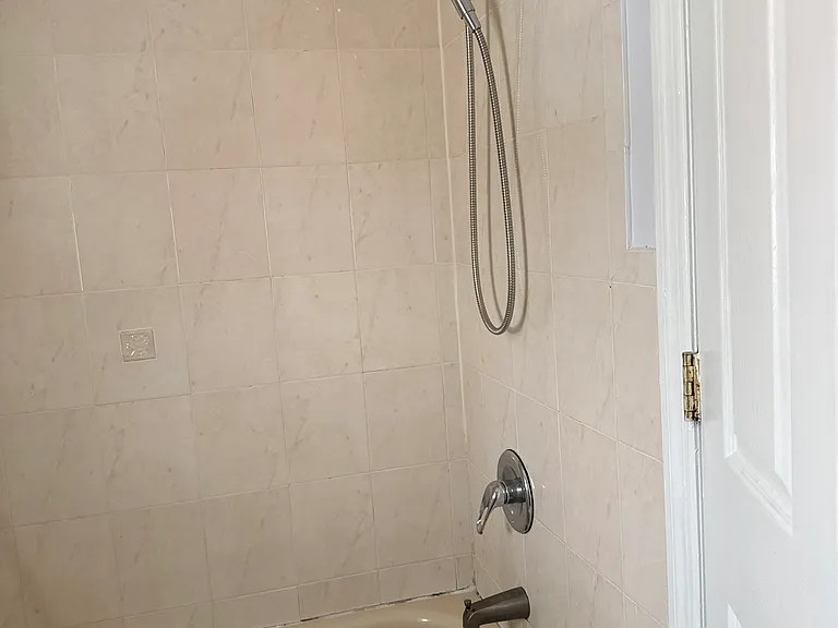 322 Baldwin Ave #2 — Photo 7