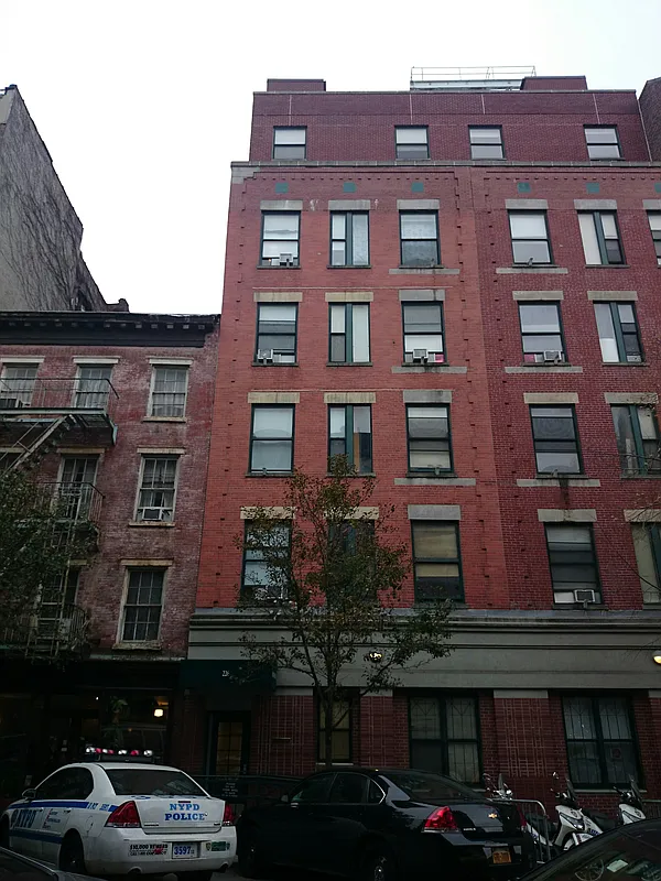226 West 20th Street in Chelsea : Sales, Rentals, Floorplans