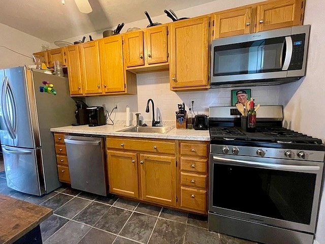 1st image of 125 Farragut Rd #46