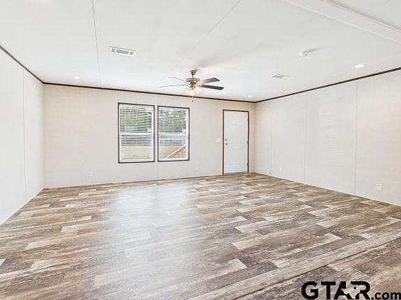 4th image of 7191 Stella St