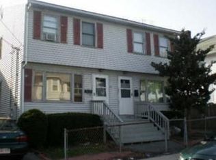 101 Sunset Ave, Lawrence, MA 01841