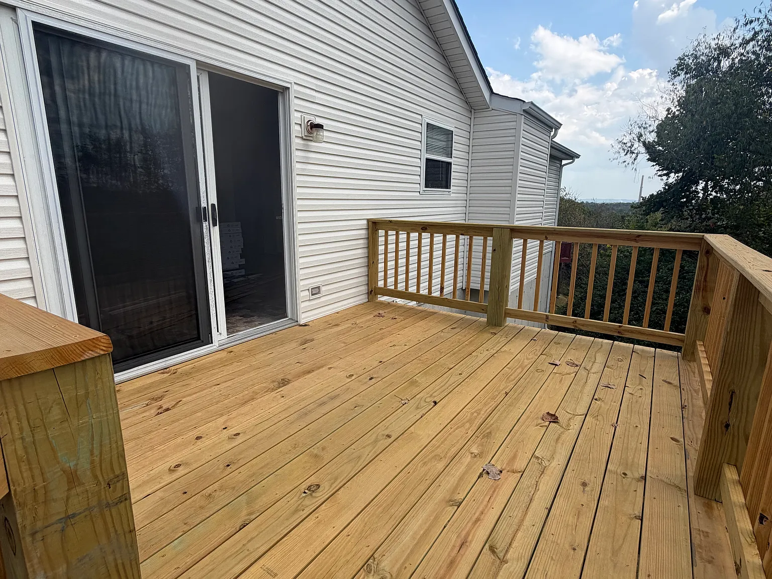 4 bed, 1600 sqft, $1,950 — Photo 2