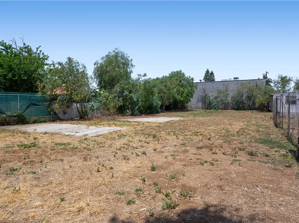 11051 Whitford Ave #24, Riverside, CA 92505