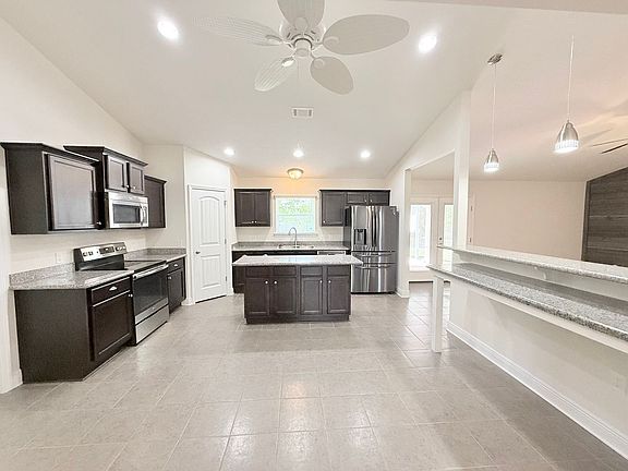 3rd image of 5577 Cane Syrup Cir