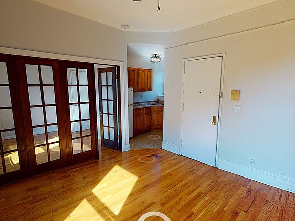 3rd image of 217 6th Ave APT 3
