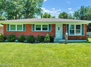 9509 Yellow Pine Ct, Louisville, KY 40229
