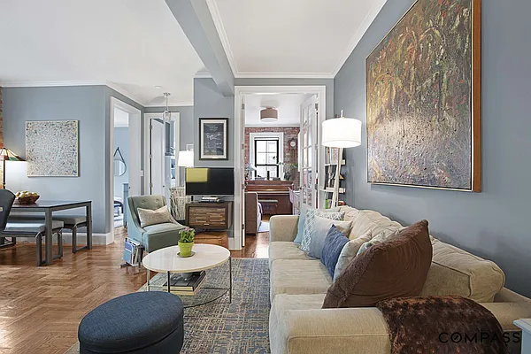 Sold by Compass | media 2