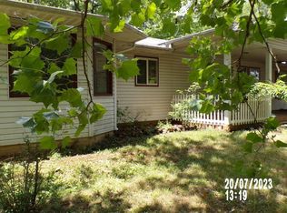 205 Peaceful Valley Rd, Camdenton, MO 65020