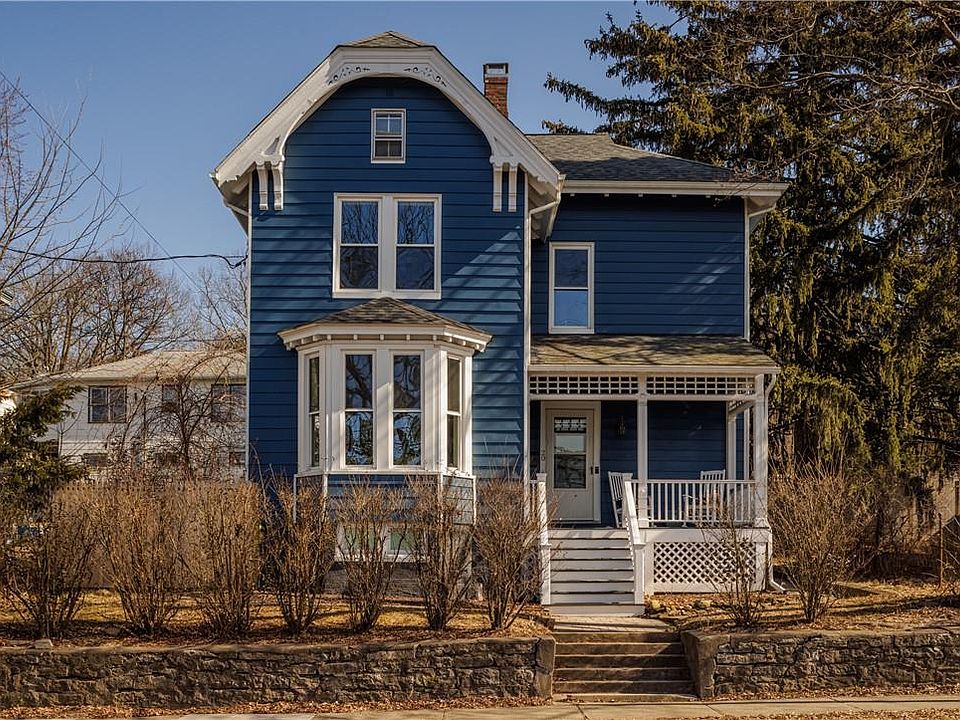 1st image of 20 Worth Avenue