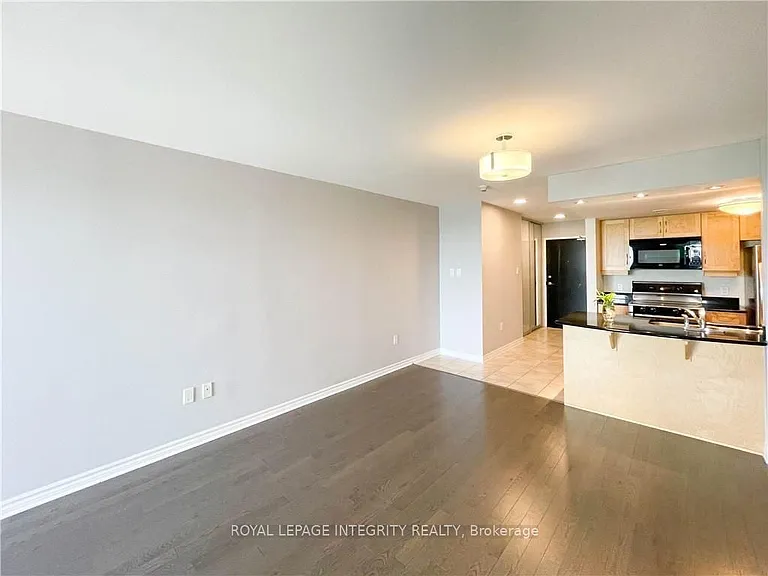 Central Park Dr — Photo 18