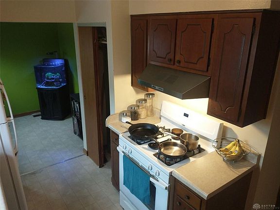 5th image of 2424 Mundale Ave