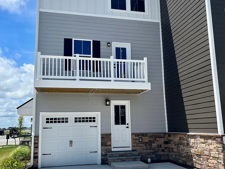 315 Fost Blvd — Photo 10