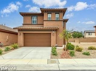 35 Bay Course Ct, Las Vegas, NV 89148