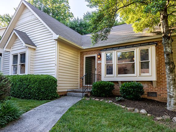 4th image of 1104 Greywood Dr