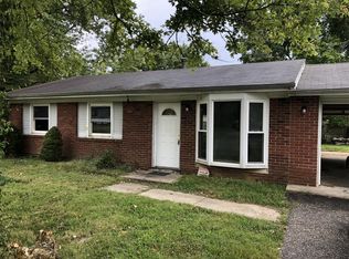7409 Edenroc Ln, Louisville, KY