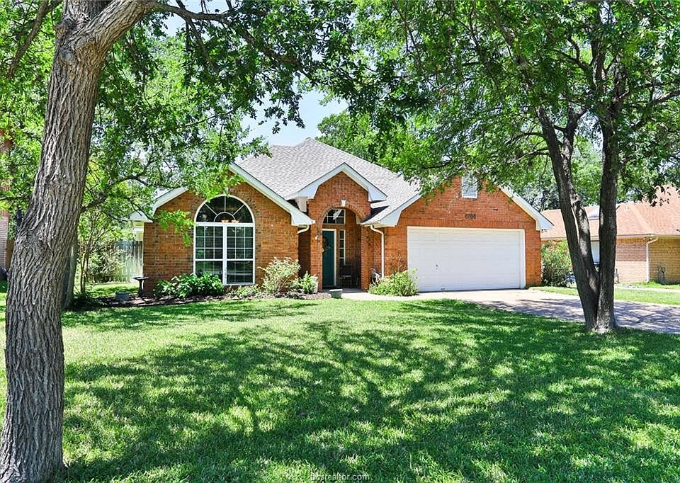 1st image of 8708 Bent Tree Dr