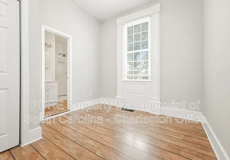 51 Smith St #A — Photo 10