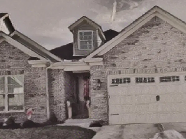 1215 Twilight Shadow Dr, Lexington, KY 40509