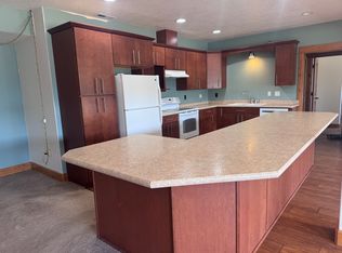 19580 Forest View Ln, Dallas, OR 97338