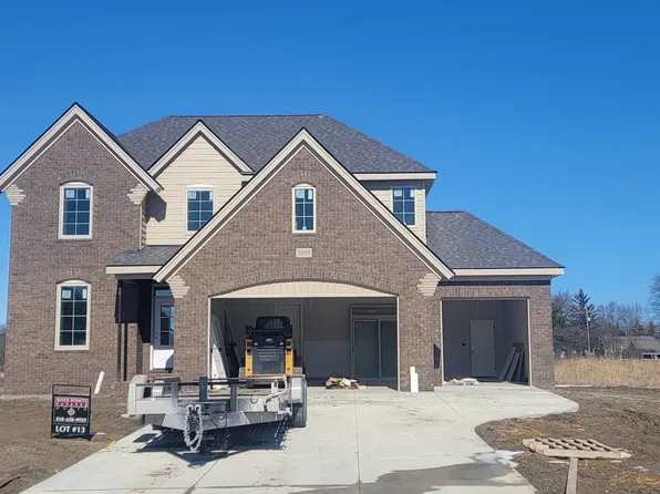 3095 Regatta Ln #13, Saint Clair, MI 48079