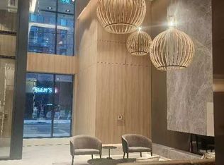 252 Church St #811-C08, Toronto, ON M5B 1Z2