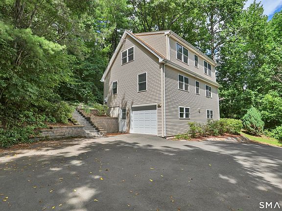 4th image of 25 Gale Road