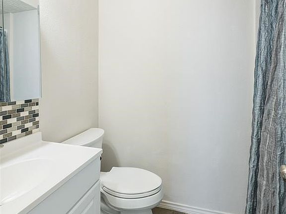 2nd image of 414 Spring Air Dr