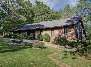 205 Suttle Dr, Springdale, AR 72764