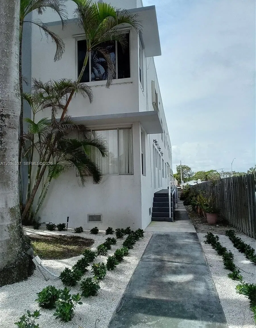 Sunset Condo — Photo 3
