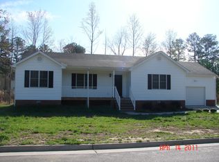 6913 Autumn Point Dr, North Chesterfield, VA 23234