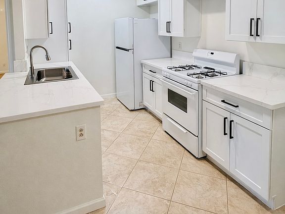 4th image of 26200 Redlands Blvd APT 168
