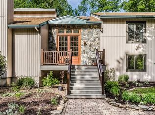 9 Fawn Ridge Rd, Lebanon, NJ 08833