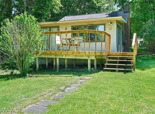 1790 Luneta Ct, Commerce Township, MI 48382