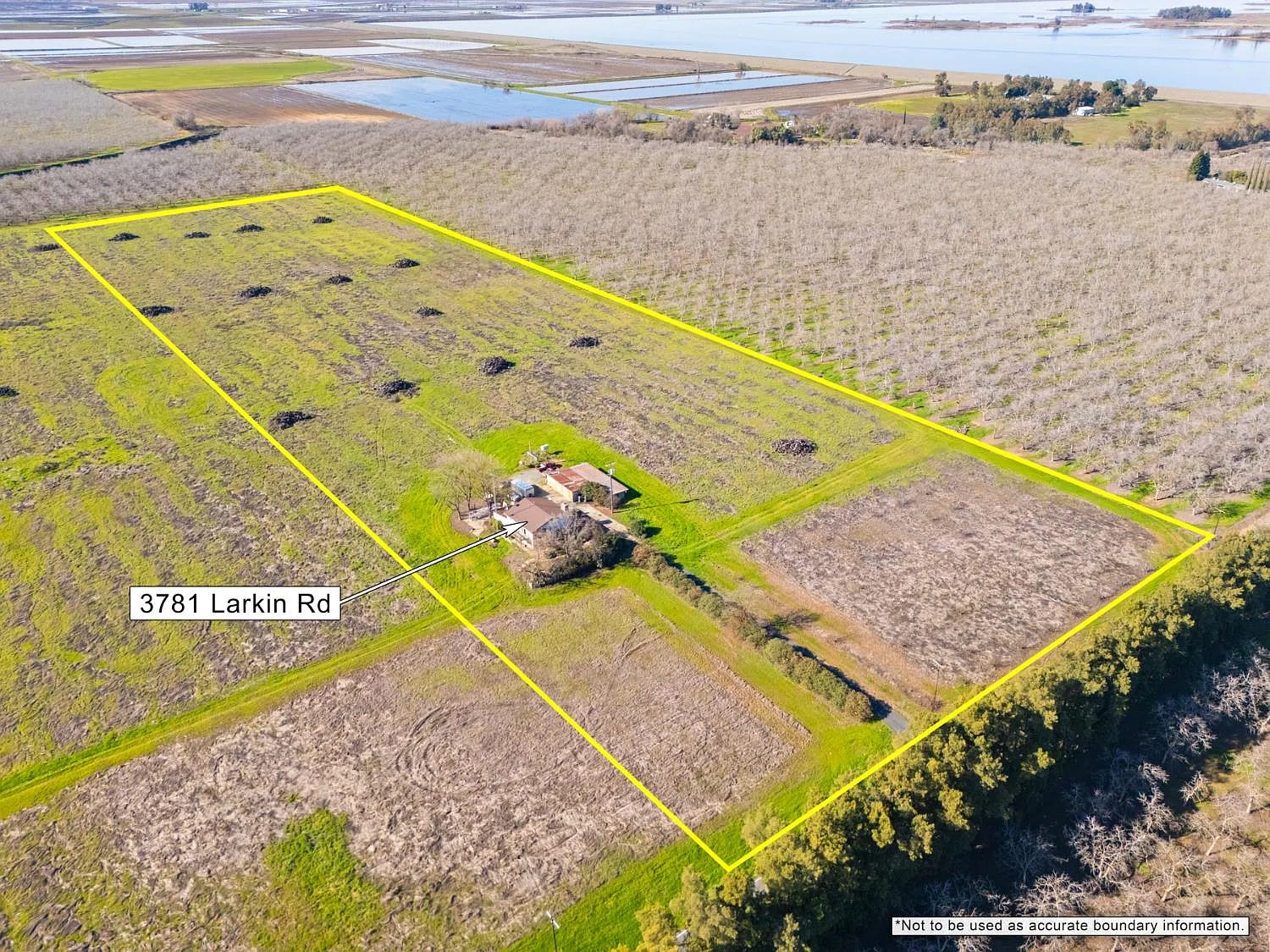 3781 Larkin Rd photo 1