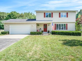 6562 Kies St NE, Rockford, MI 49341